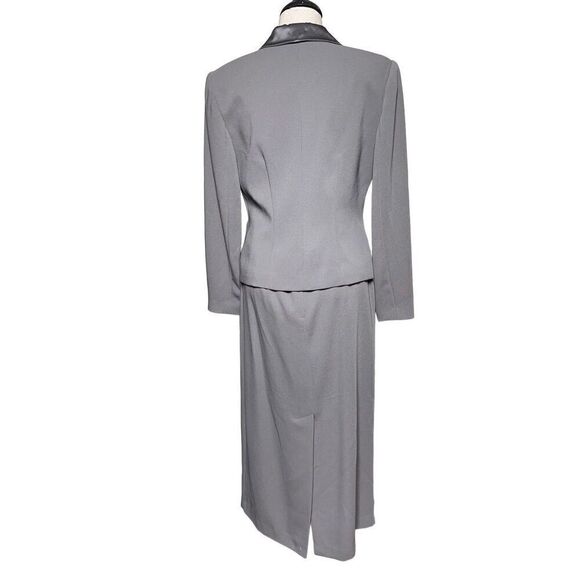 Cynthia Howe by Maggy Boutique Grey Skirt Suit Size 6 NWT - Picture 4 of 5